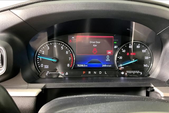 Used 2022 Ford Explorer XLT w/ Equipment Group 202A AWD/4WD image 12