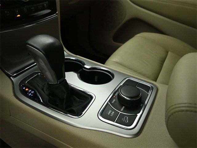 Used 2019 Jeep Grand Cherokee Limited image 14