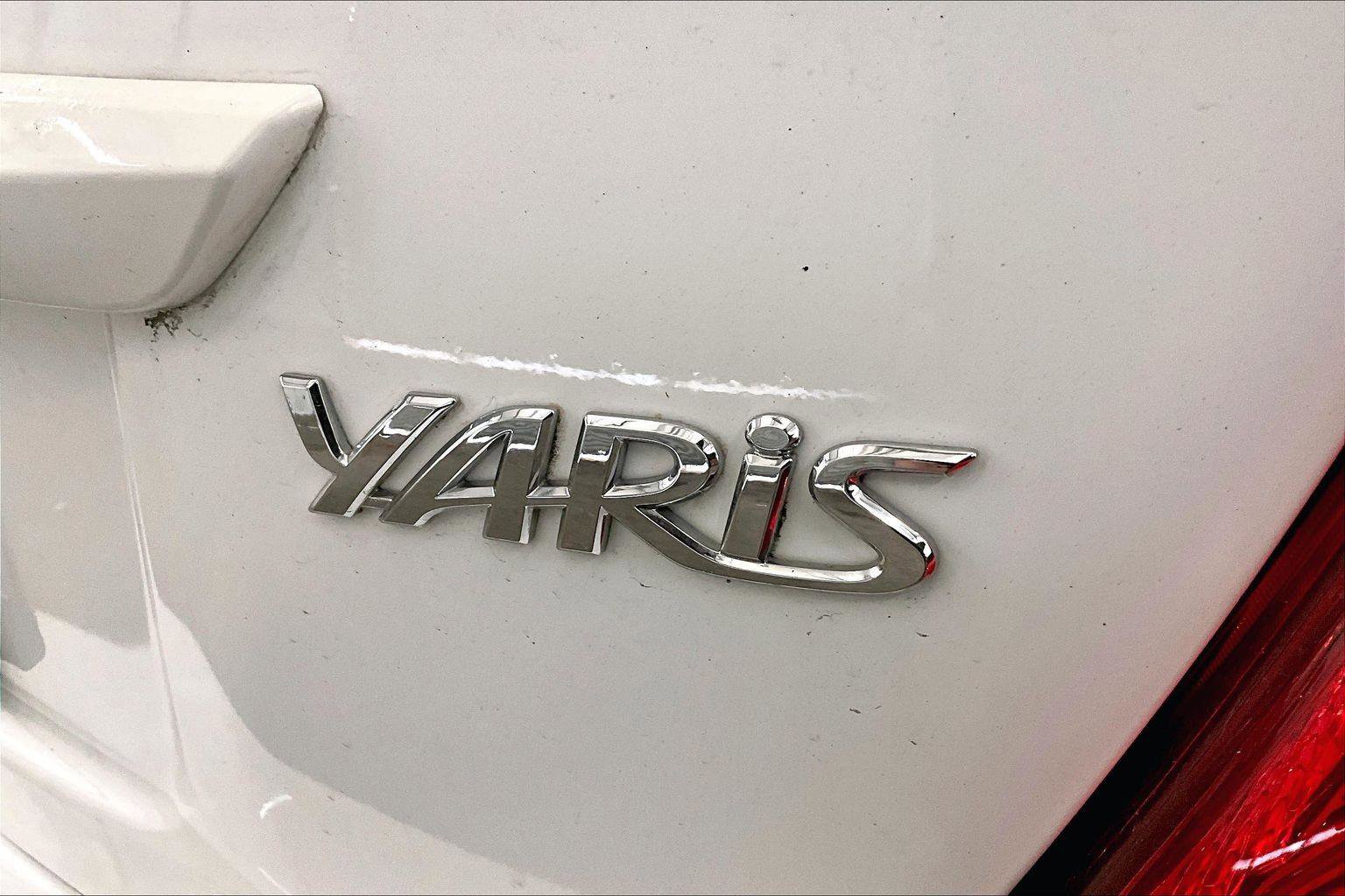 Used 2016 Toyota Yaris LE image 13