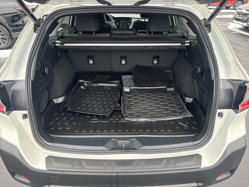 Certified 2025 Subaru Outback Onyx Edition image 25