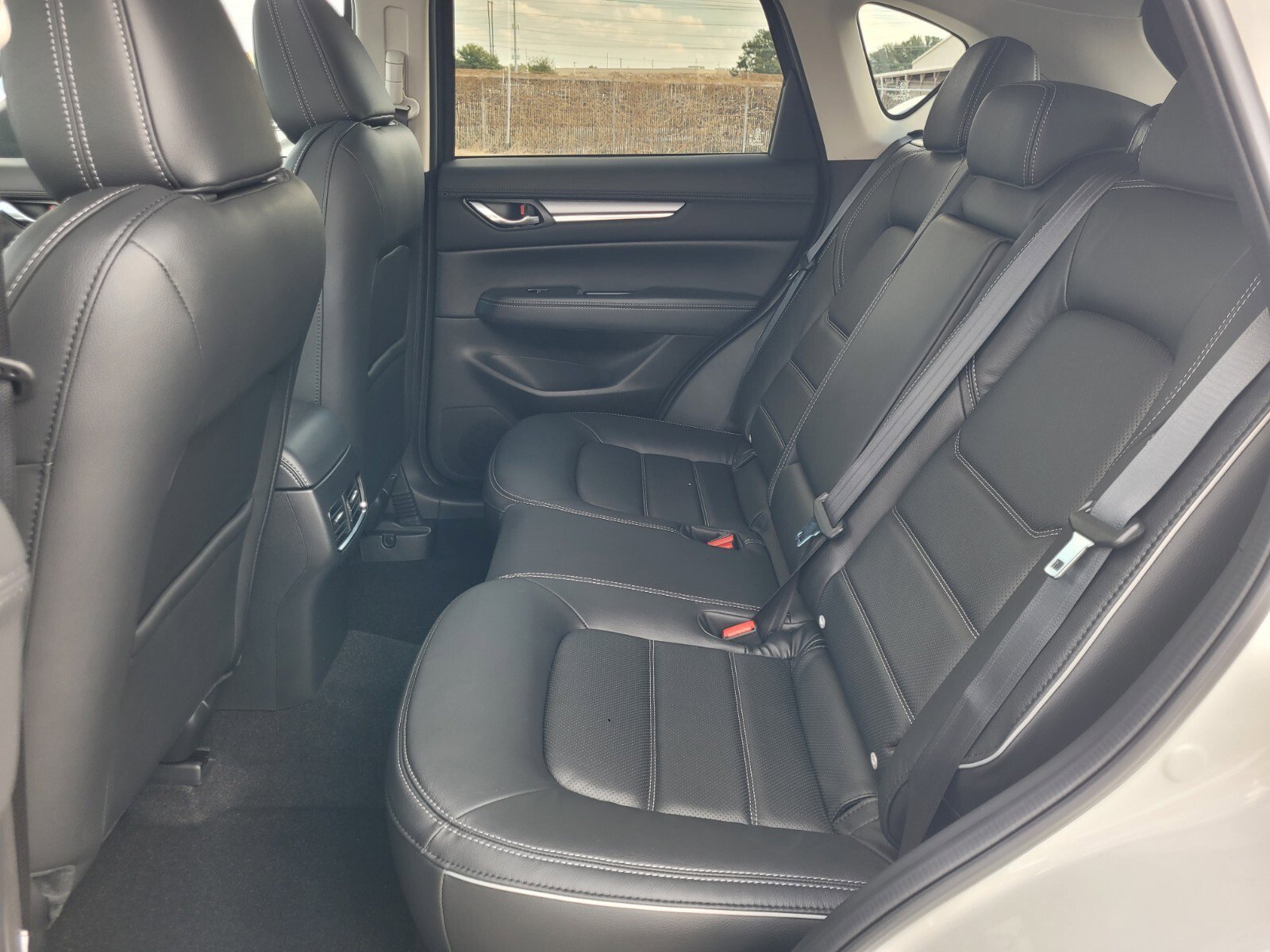 New 2025 MAZDA CX-5 AWD 2.5 S w/ Premium Plus Pkg image 6