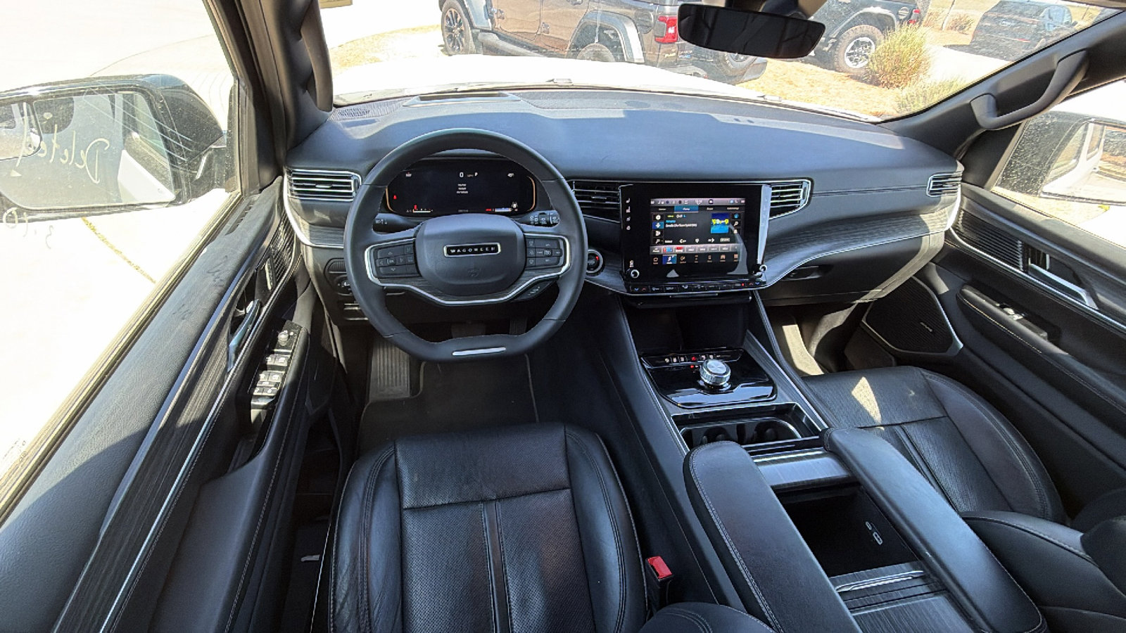 Used 2023 Jeep Wagoneer Series III w/ Preferred Equipment Group image 26