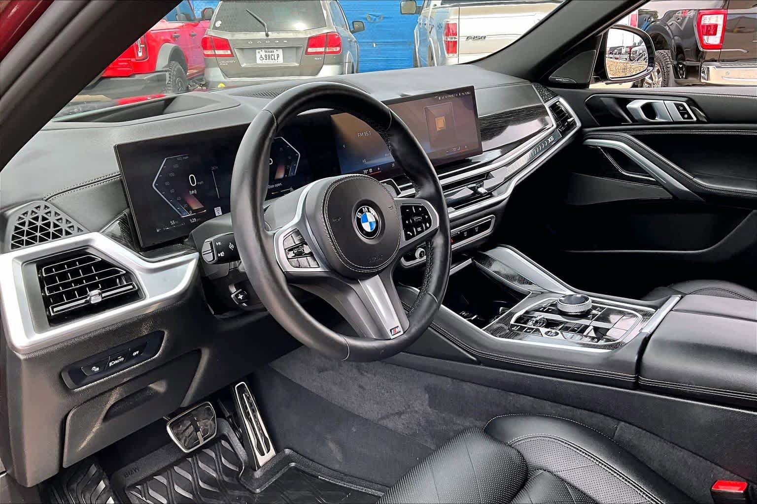 Used 2025 BMW X6 xDrive40i w/ Executive Package AWD/4WD image 17