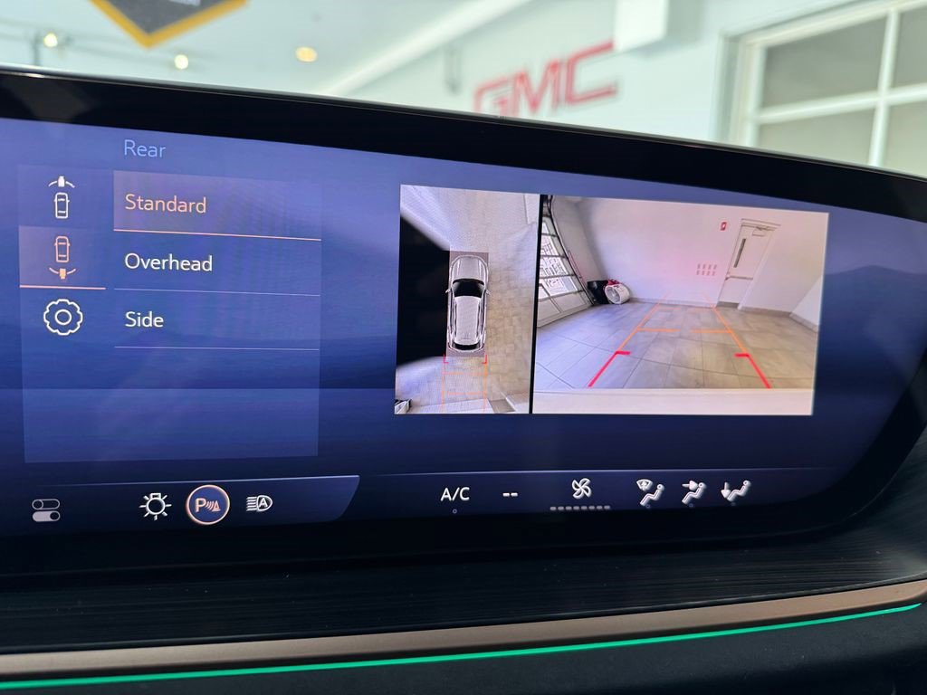 Certified 2025 Buick Envision Sport Touring image 16