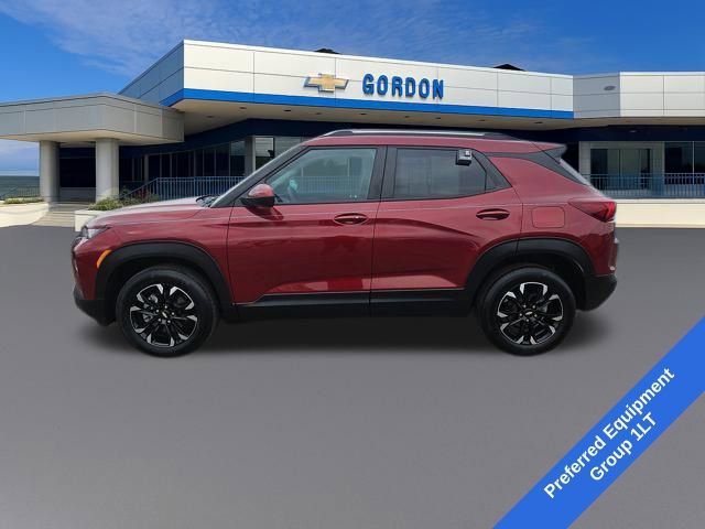 Used 2023 Chevrolet TrailBlazer LT image 2