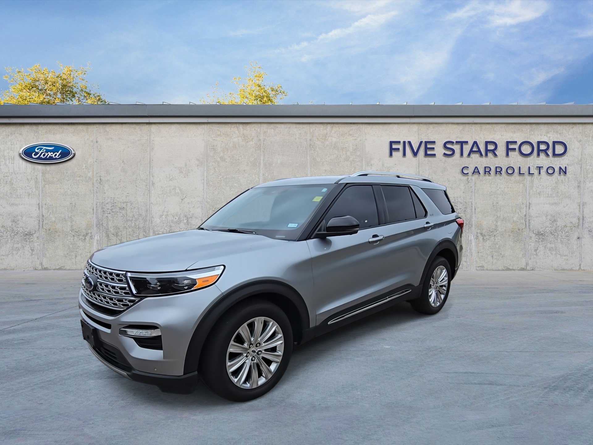 Certified 2023 Ford Explorer Limited w/ Limited Technology Package RWD image 4