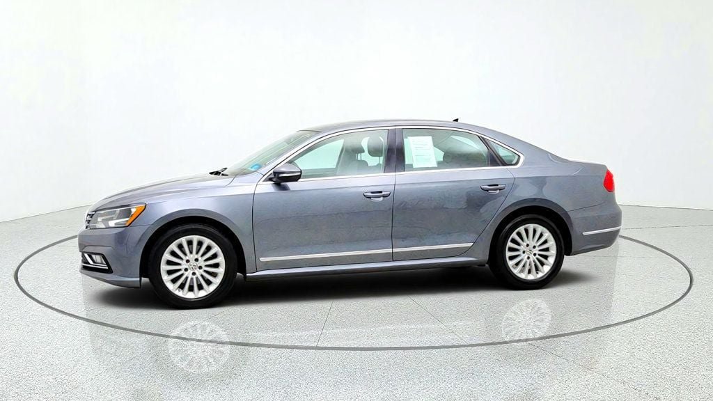 Used 2016 Volkswagen Passat 1.8T SE FWD image 8