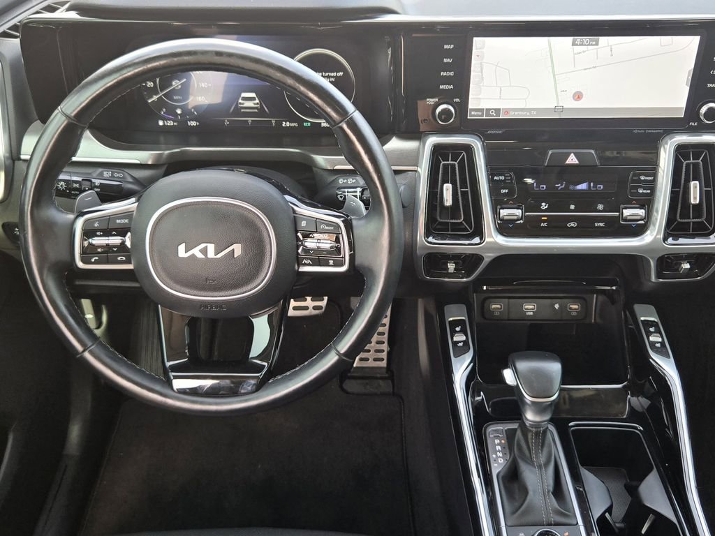 Certified 2023 Kia Sorento SX AWD/4WD image 26