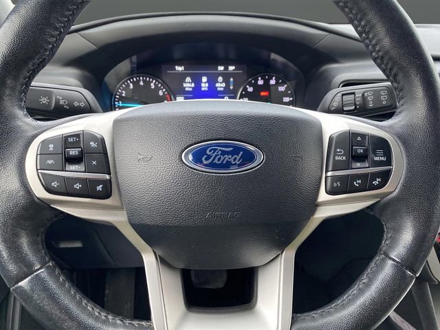 Used 2022 Ford Explorer XLT w/ Equipment Group 202A image 18