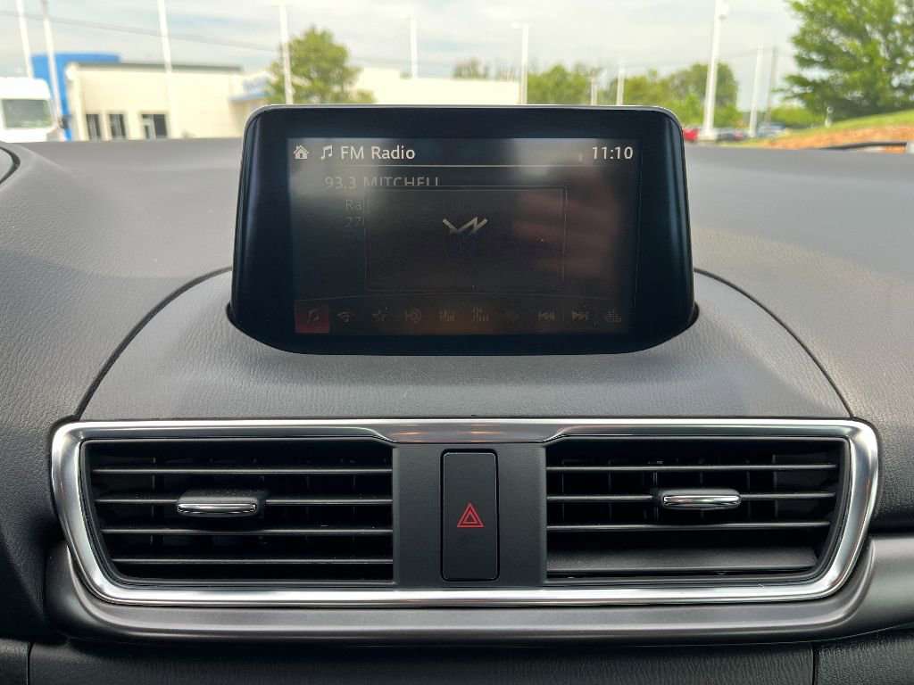 Used 2018 MAZDA MAZDA3 Grand Touring w/ Premium Equipment Package image 22