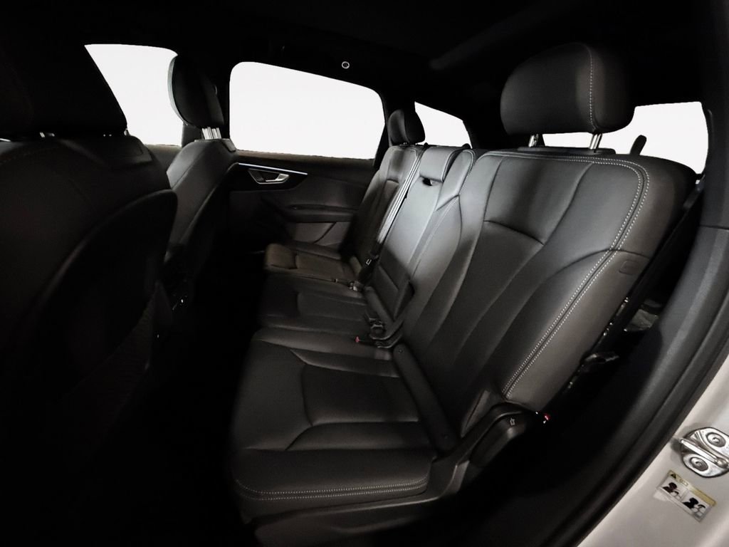 New 2026 Audi Q7 3.0T Premium Plus image 12