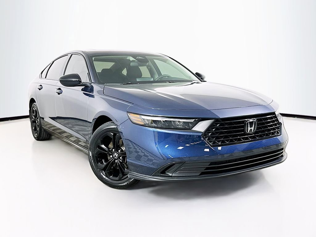 Certified 2025 Honda Accord SE image 1