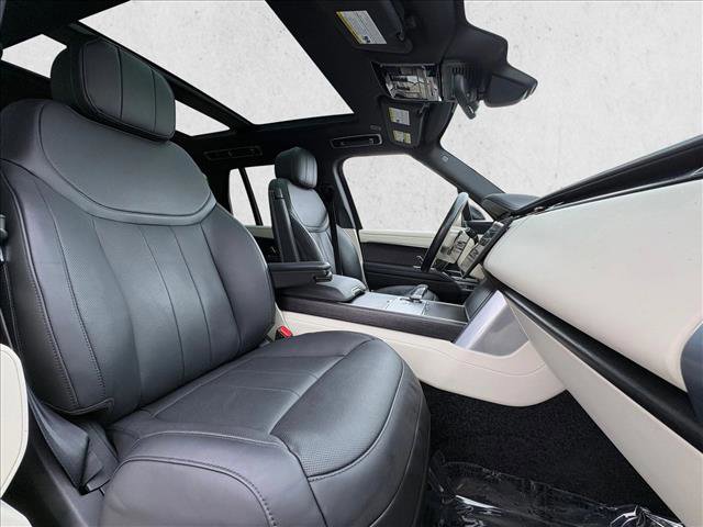 Used 2024 Land Rover Range Rover SE image 22