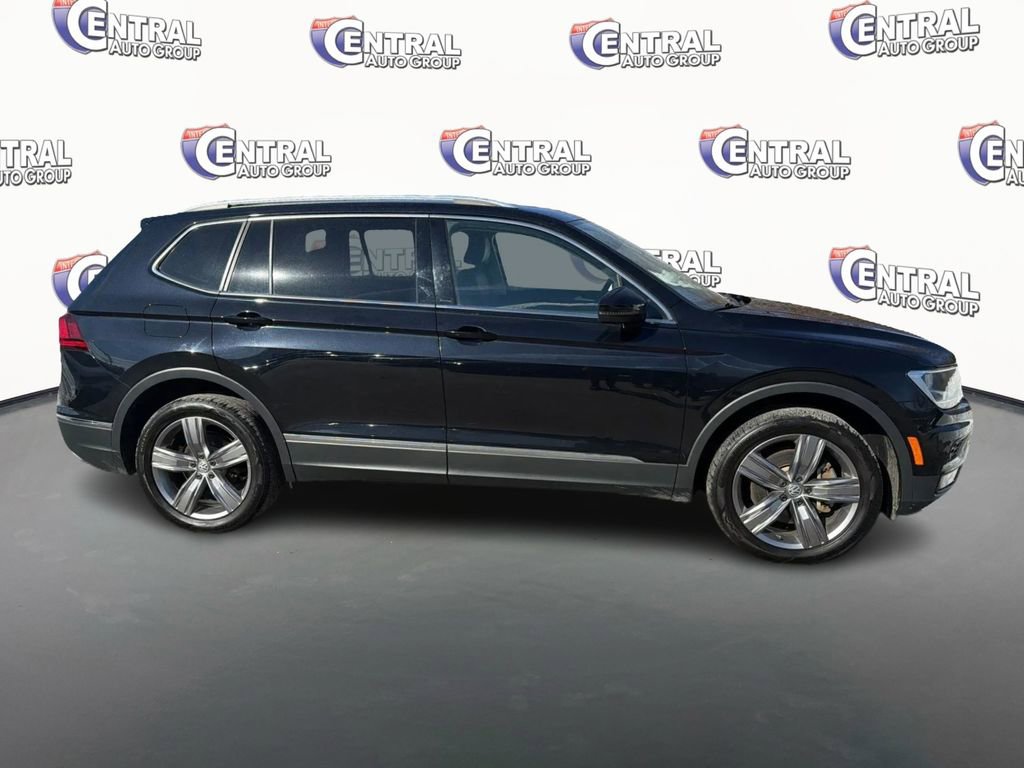 Used 2021 Volkswagen Tiguan SEL image 4