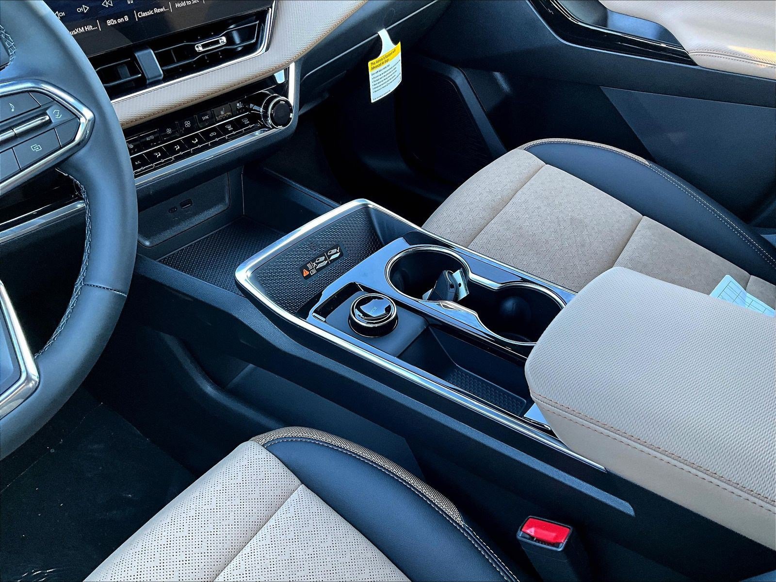 New 2027 Chevrolet Equinox ACTIV w/ Safety and Technology Package AWD/4WD image 12