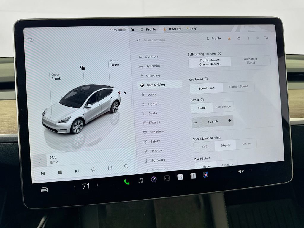 Used 2023 Tesla Model Y Long Range AWD/4WD image 25