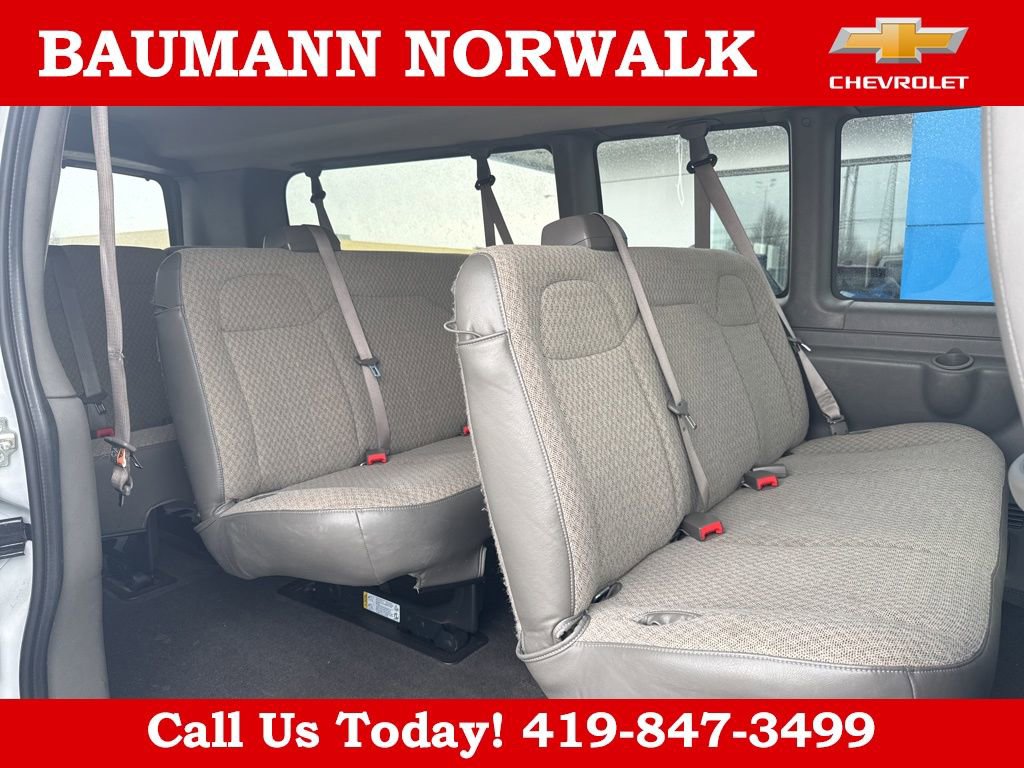 Used 2024 Chevrolet Express 3500 LT w/ LT Preferred Equipment Group image 21