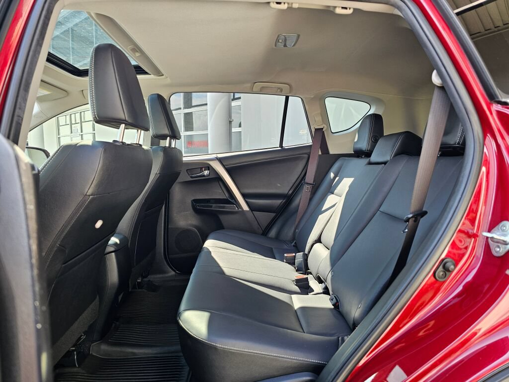 Used 2018 Toyota RAV4 Limited w/ All Weather Liner Package AWD/4WD image 16