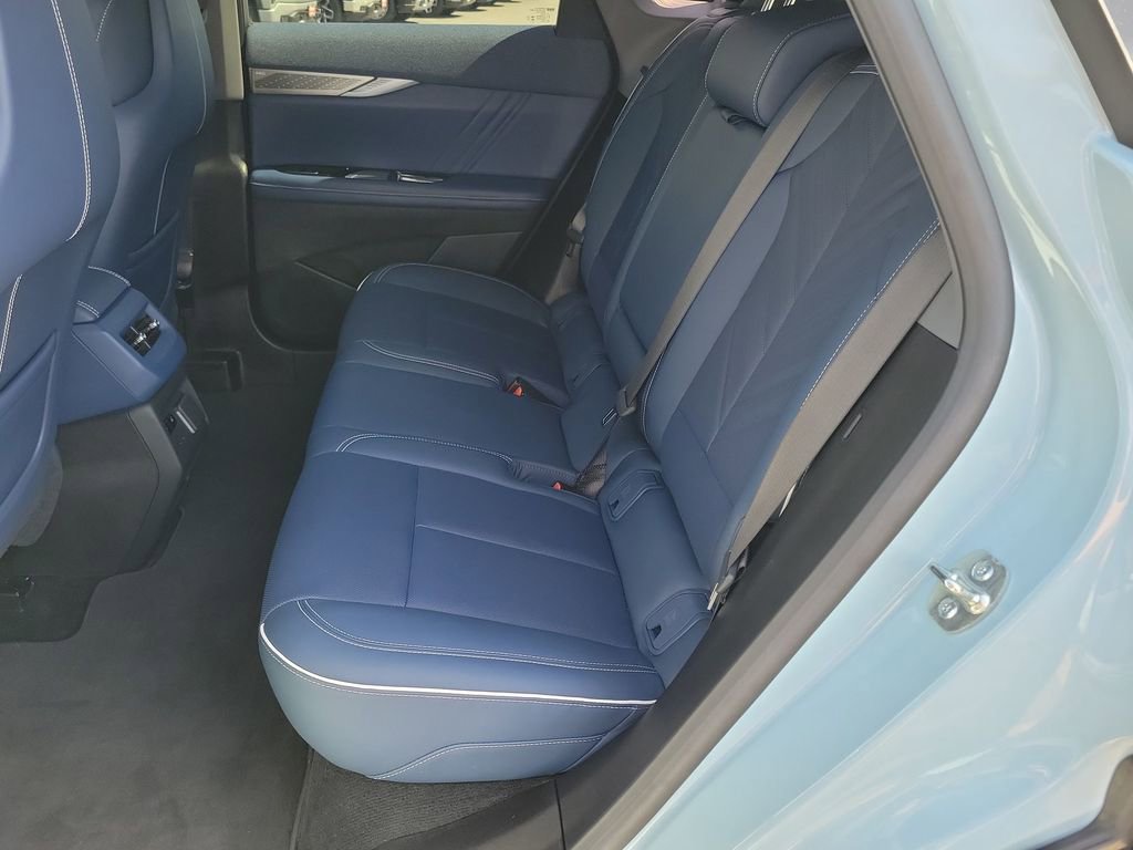 Certified 2025 Cadillac Optiq Sport 2 image 23