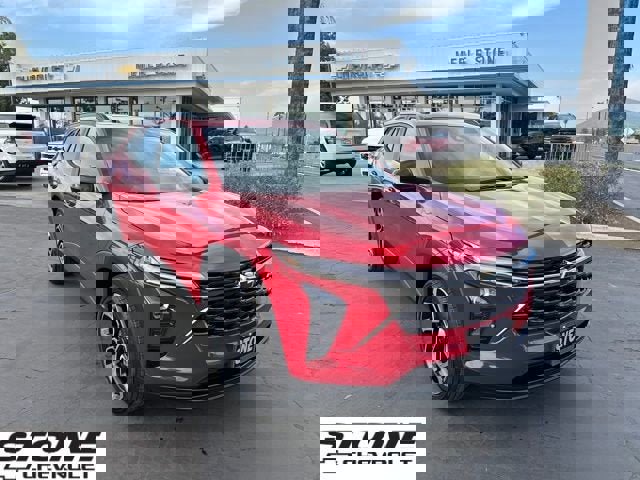 New 2026 Chevrolet Trax RS w/ Sunroof Package