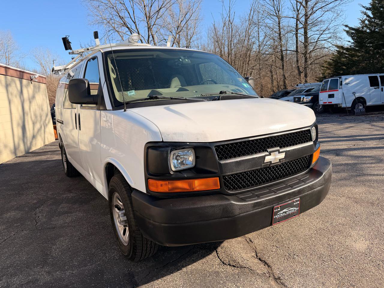Used 2009 Chevrolet Express 1500 RWD image 8