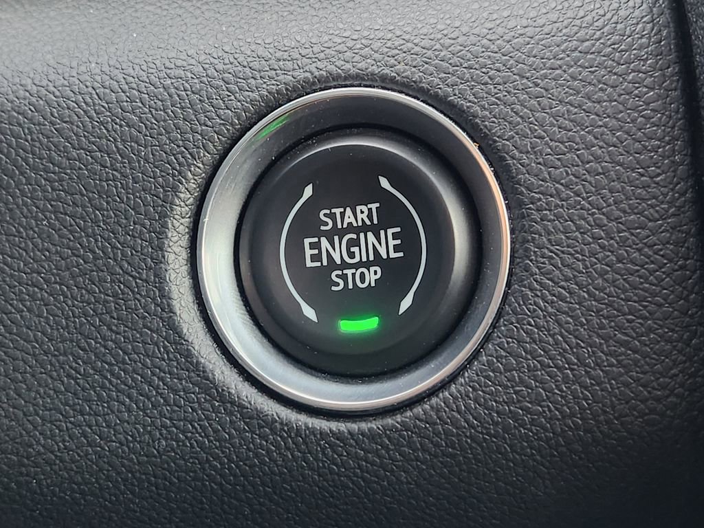 Used 2025 GMC Acadia Elevation image 21