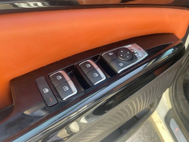 Used 2023 Kia Carnival SX Prestige FWD image 11