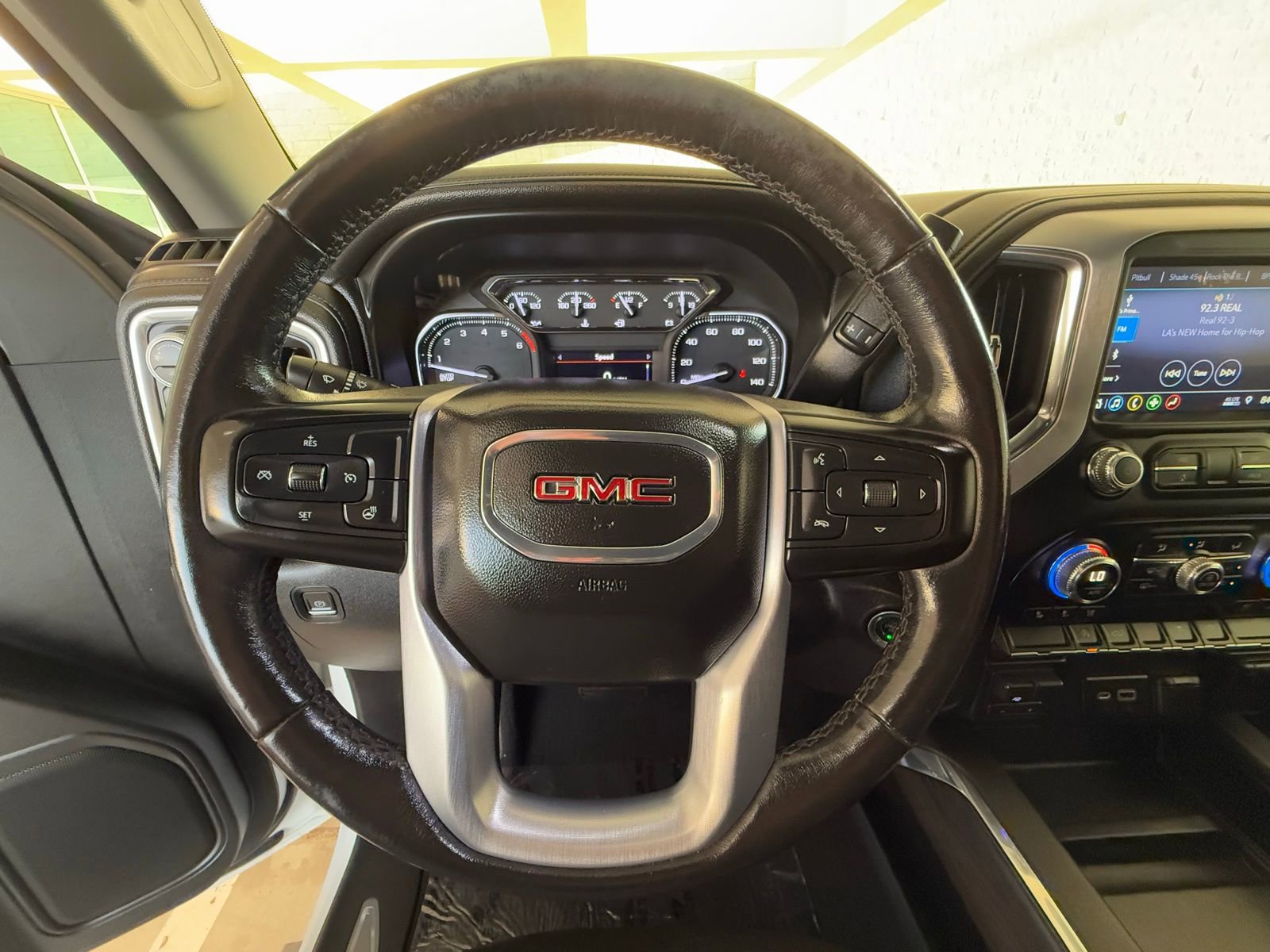 Used 2019 GMC Sierra 1500 SLT w/ SLT Premium Package image 25