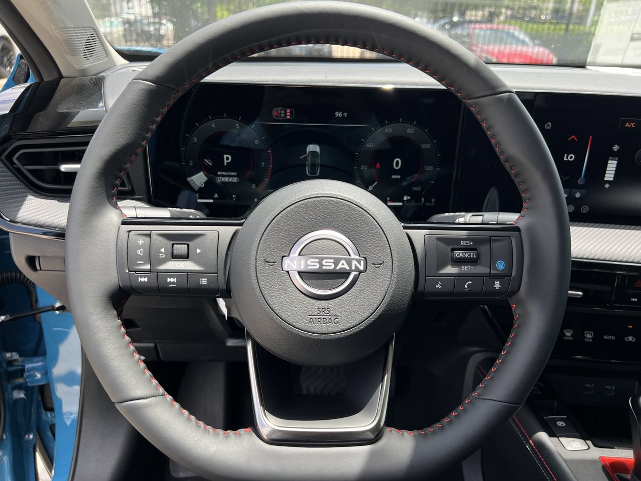 New 2026 Nissan Kicks SR w/ SR Premium Package FWD image 9