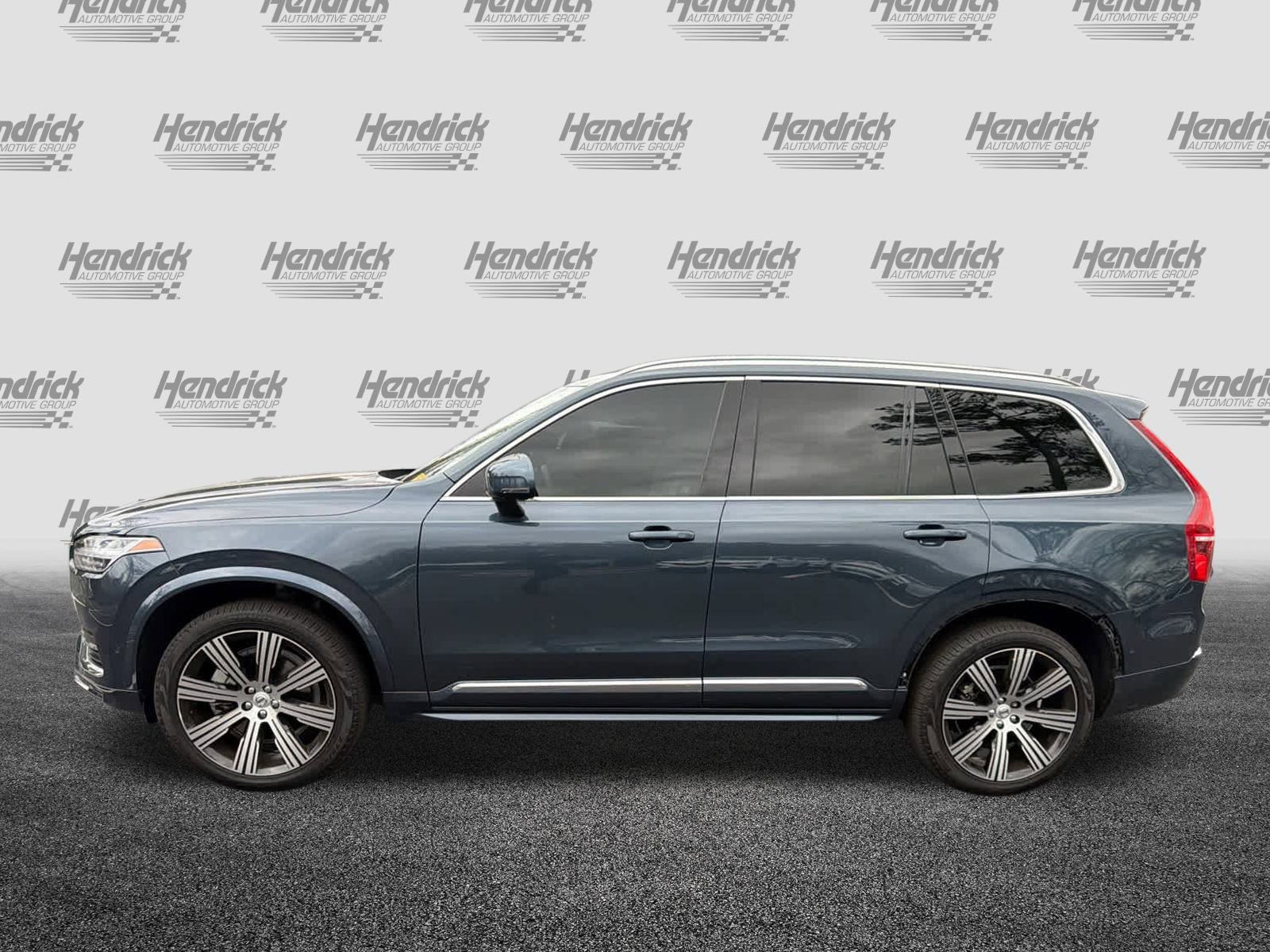 Certified 2025 Volvo XC90 B6 Plus w/ Protection Package Premier image 9