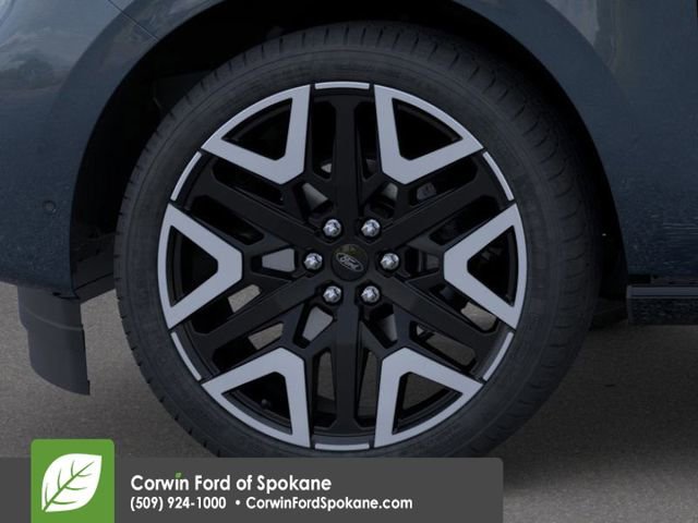 New 2026 Ford Expedition Max Platinum image 19