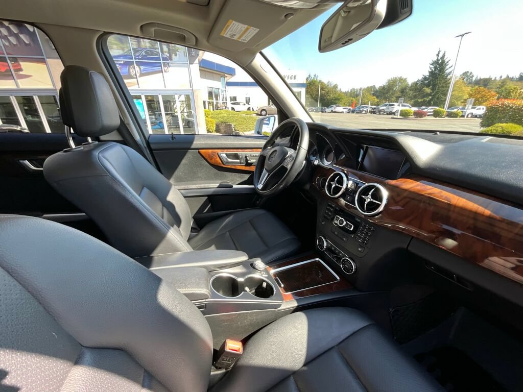 Used 2014 Mercedes-Benz GLK 350 4MATIC image 17