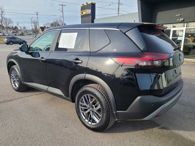 Used 2023 Nissan Rogue S image 8