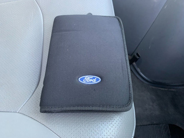 Used 2005 Ford E-250 and Econoline 250 image 12