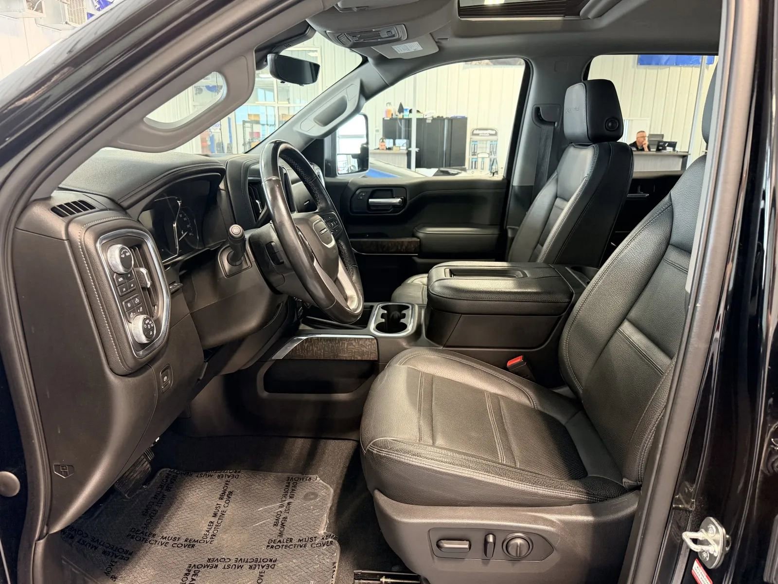 Used 2021 GMC Sierra 1500 Denali w/ Technology Package AWD/4WD image 12