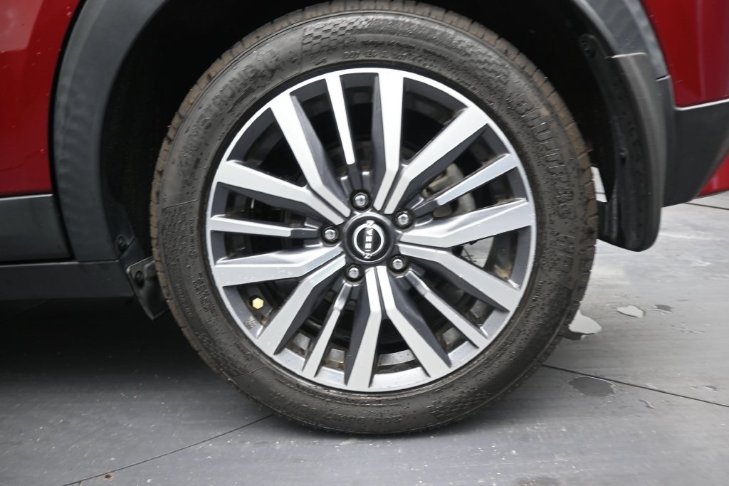 Used 2022 Nissan Kicks SV FWD image 10