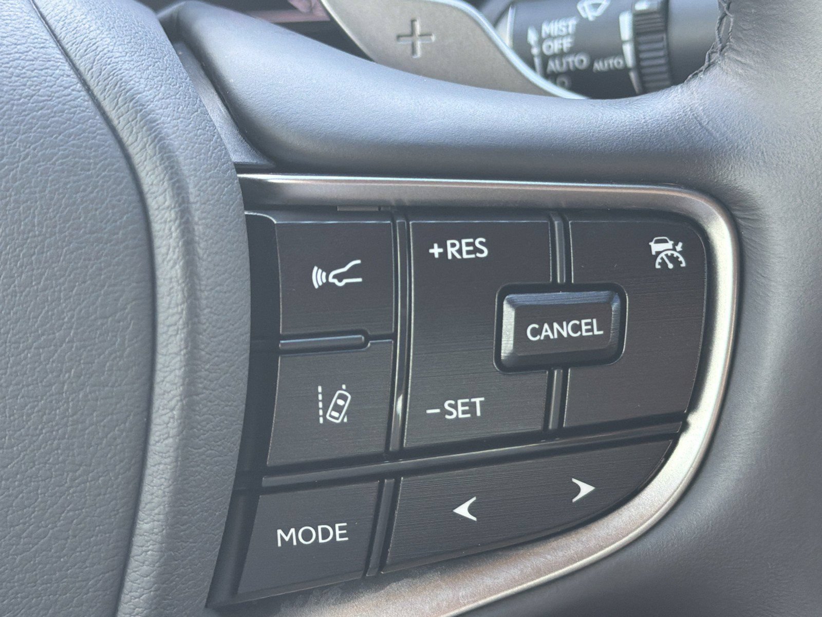 Used 2025 Lexus ES 350 w/ Premium Package FWD image 31