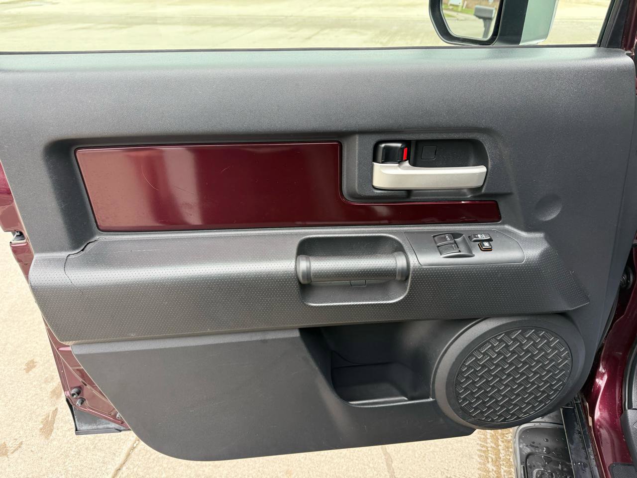 Used 2007 Toyota FJ Cruiser 4WD image 10