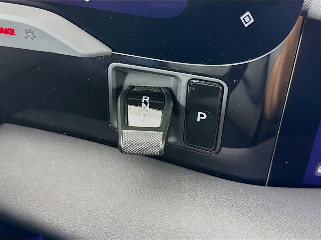 Used 2024 Porsche Taycan image 20