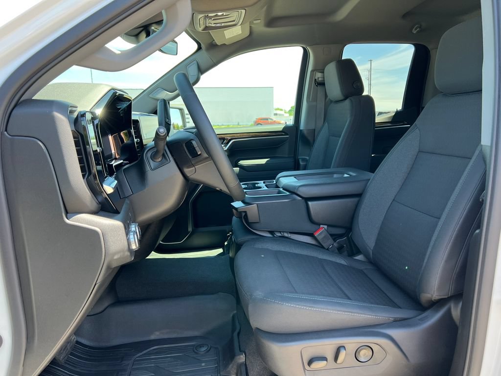 Used 2026 GMC Sierra 1500 Elevation AWD/4WD image 4