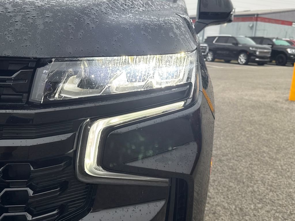 Used 2024 Chevrolet Tahoe Z71 w/ Luxury Package image 9