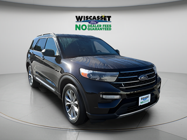 Used 2023 Ford Explorer XLT w/ Equipment Group 202A AWD/4WD image 24