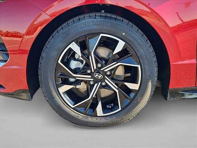 Used 2025 Hyundai Sonata SEL FWD image 21