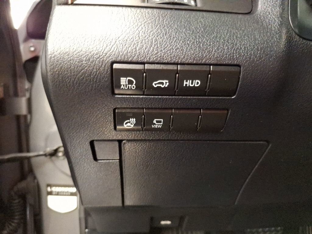 Used 2019 Lexus RX 350L Luxury w/ Accessory Package AWD/4WD image 22
