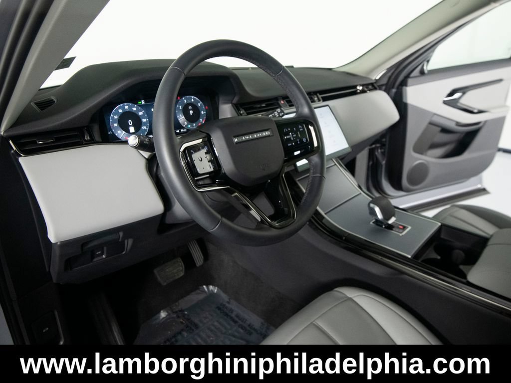 Used 2025 Land Rover Range Rover Evoque S AWD/4WD image 15