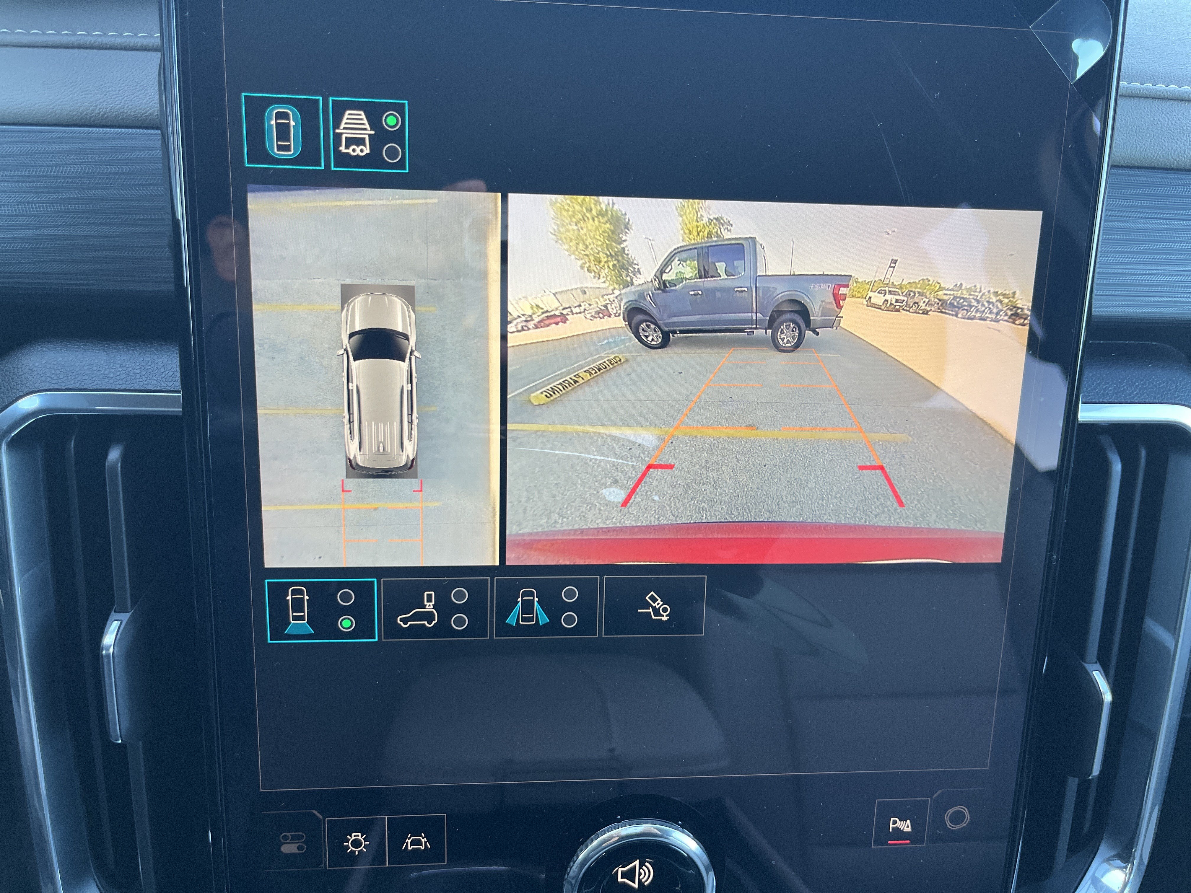 New 2026 GMC Acadia Elevation w/ Elevation Premium Package FWD image 6
