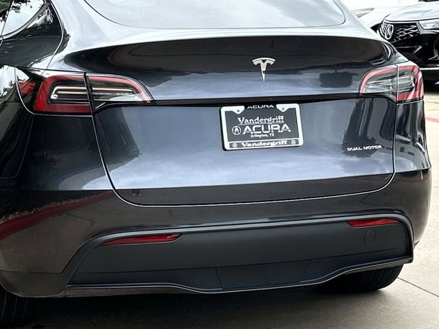 Used 2024 Tesla Model Y Long Range AWD/4WD image 6
