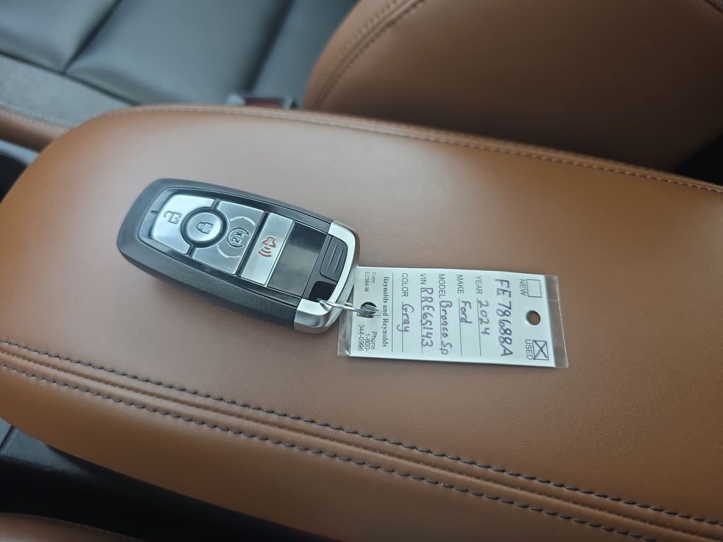 Used 2024 Ford Bronco Sport Outer Banks w/ Tech Package image 37