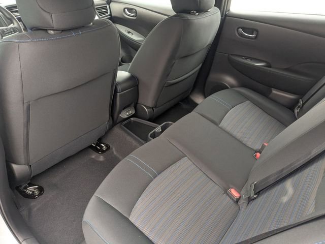 Used 2024 Nissan Leaf S image 30