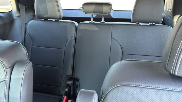 New 2026 Chevrolet Traverse LT w/ Sun and Wheel Package FWD image 21